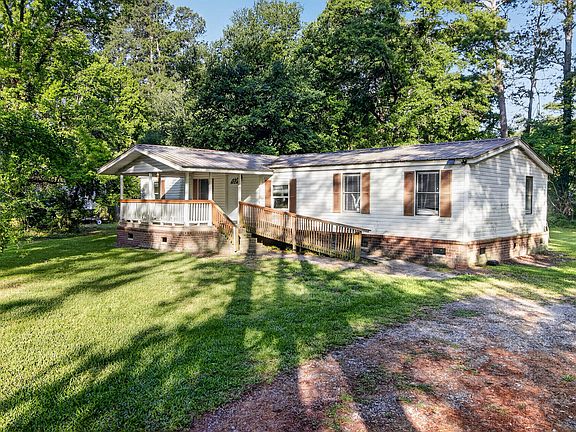 4th image of 210 Cady Dr