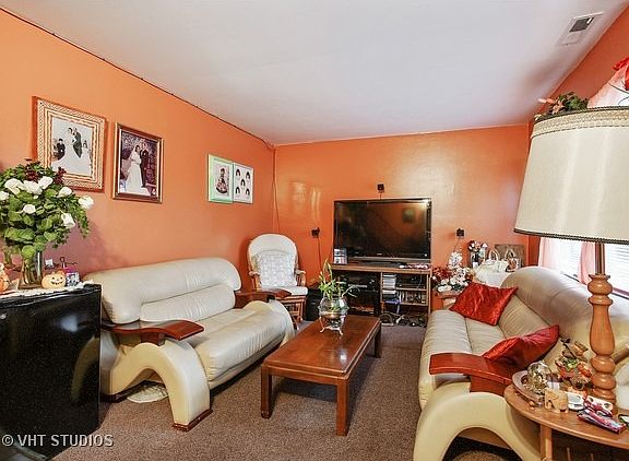 2nd image of 1515 McKool Ave