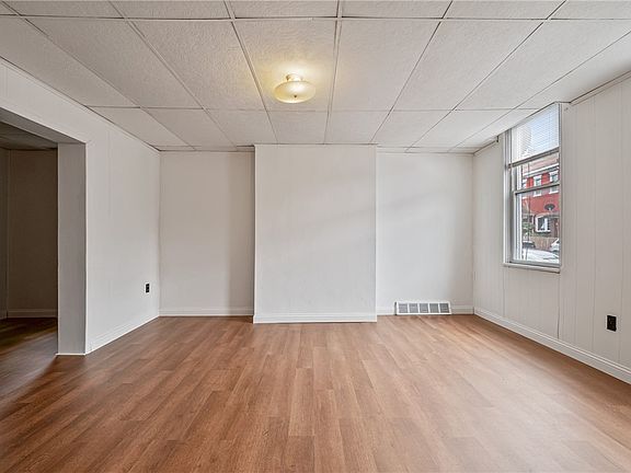 5th image of 147 44th St