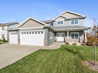 849 Ashworth Dr, Oregon, WI 53575