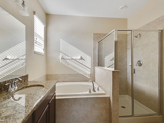 5th image of 13630 Newport Shores Dr