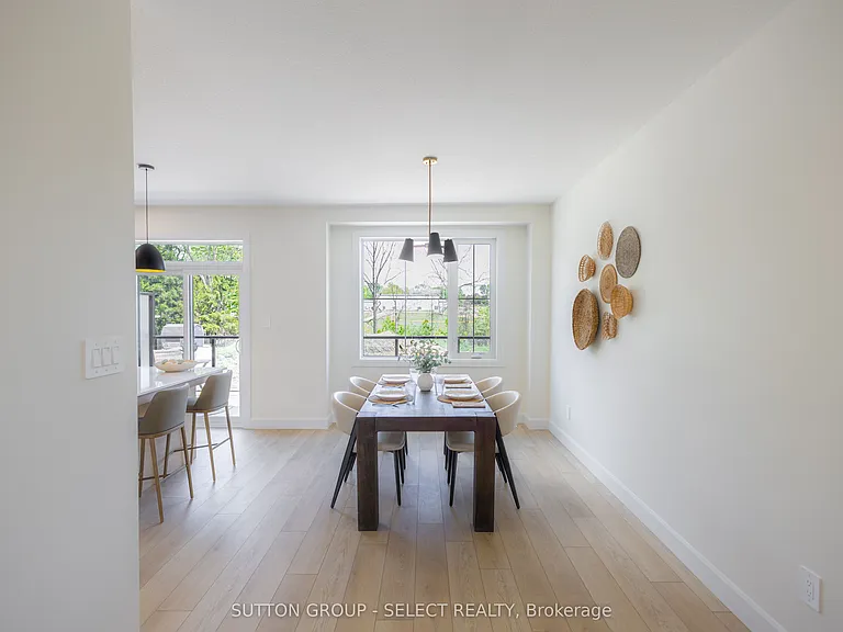 233 Upper Queen St #18 — Photo 14
