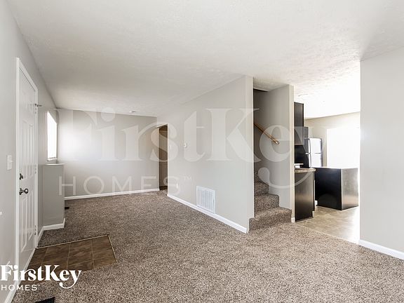 2nd image of 2856 N Boehning St