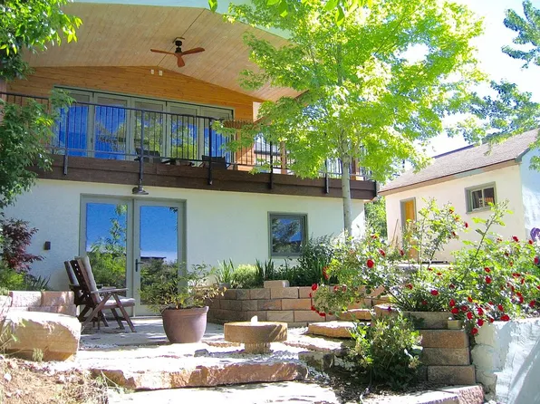 7002 Grandview Ave, Arvada, CO 80002