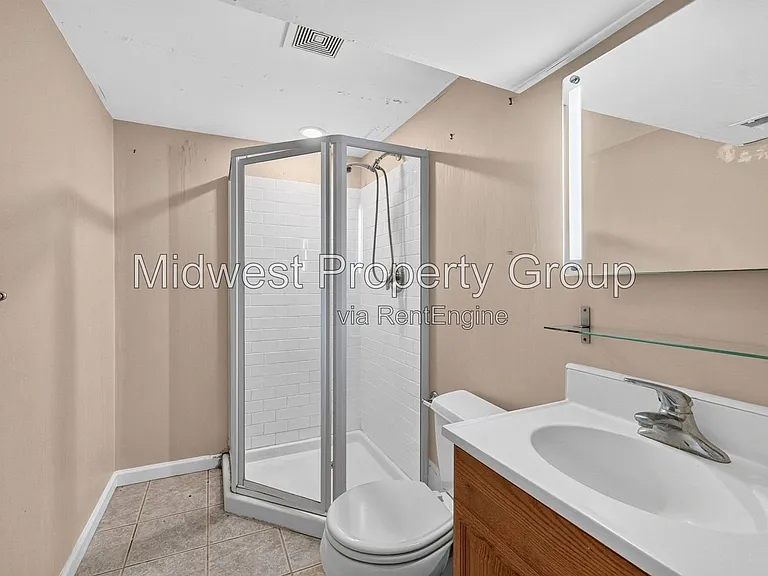 1205 Acredale Dr — Photo 17