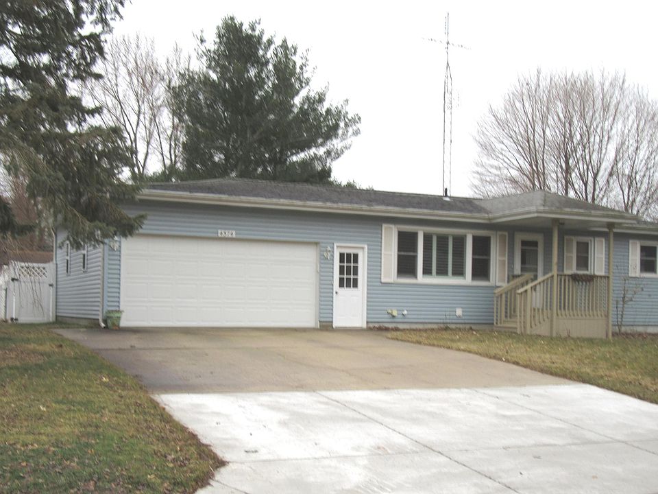 1st image of 4574 Vista Dr