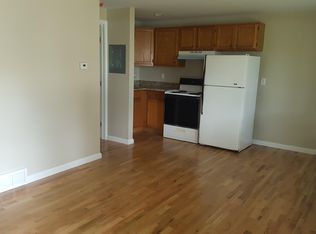 53 Sawyer Ave APT 1, Lancaster, NY 14086
