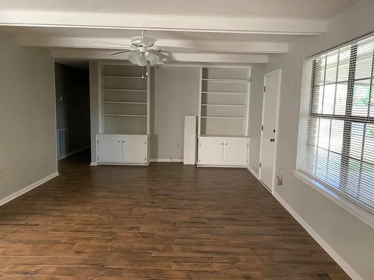 1416 Quail Hollow Dr — Photo 3