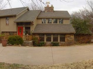 2016 Faircloud Dr, Edmond, OK 73034