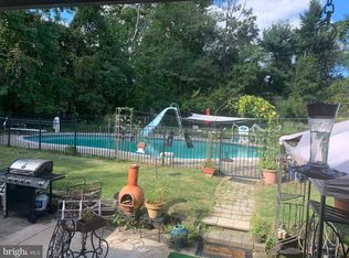 920 Sycamore Ave, Laurel Springs, NJ 08021