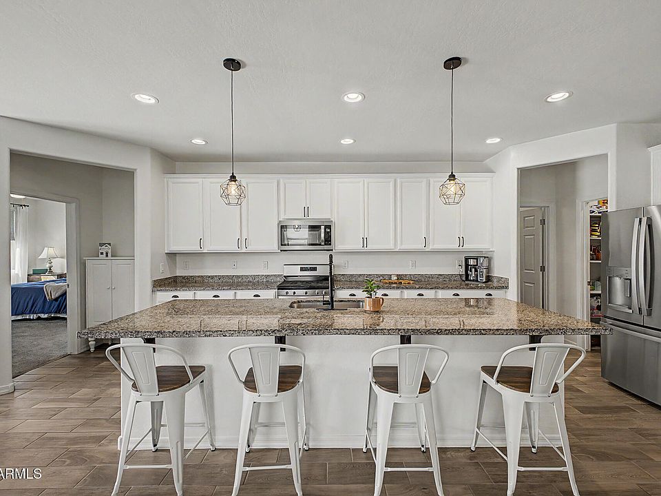 1st image of 10696 N 188TH Drive