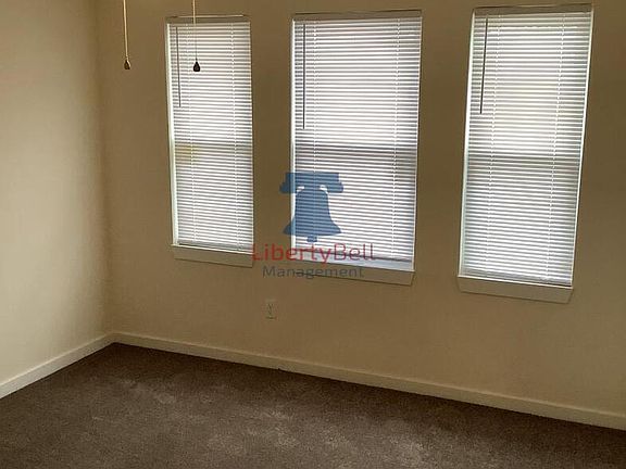 3rd image of 5632 Beaumont Ave