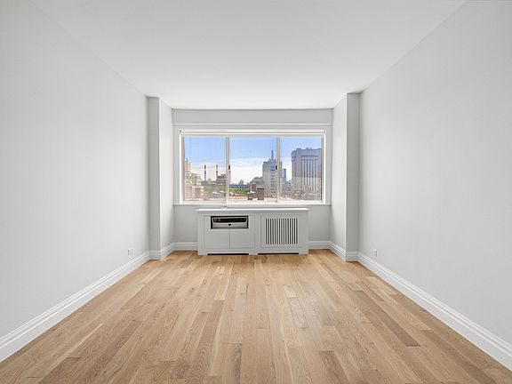 5th image of 360 E 65th St APT 10H
