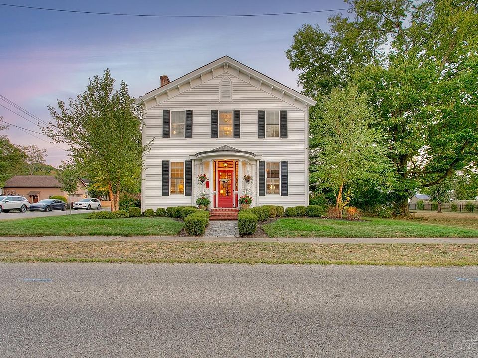 1st image of 852 Forest Ave