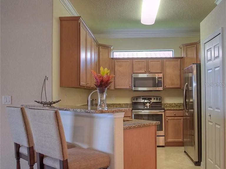 6627 Candlestick Dr — Photo 11