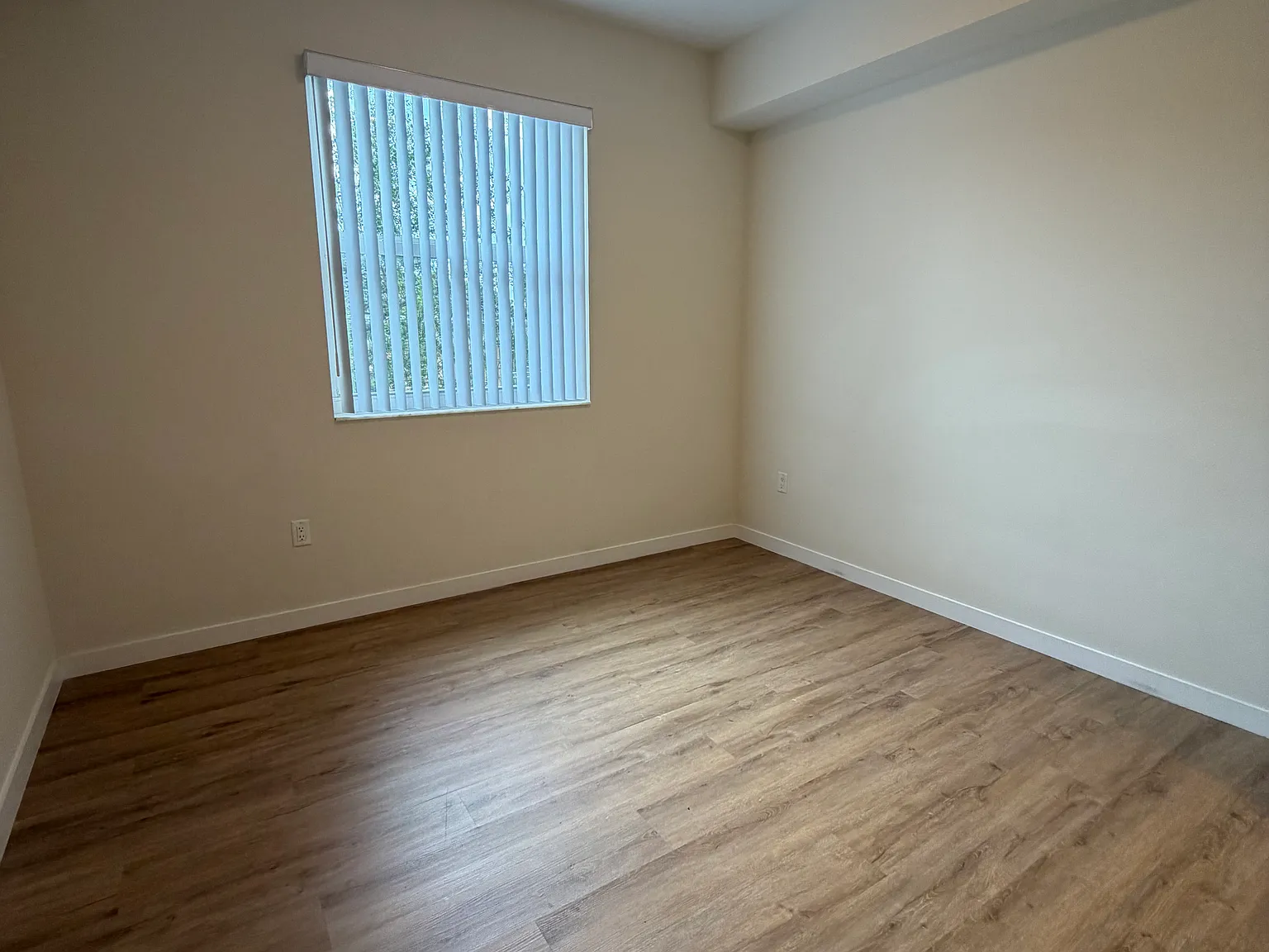 1 bed, 700 sqft, $1,935 — Photo 3