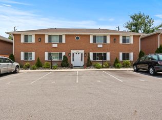 1033 Folkestone Rd APT B, Columbus, OH 43220