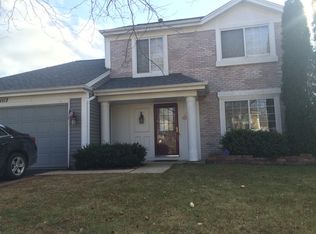 1112 Pin Oak Trl, Aurora, IL 60506