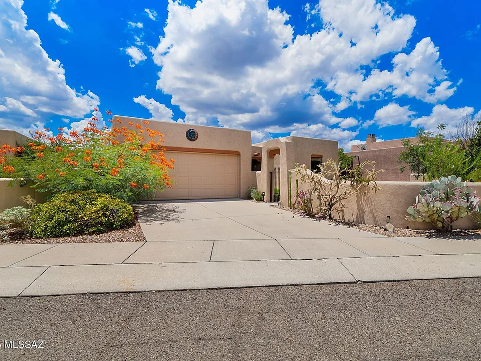 9020 N Jessy Ln