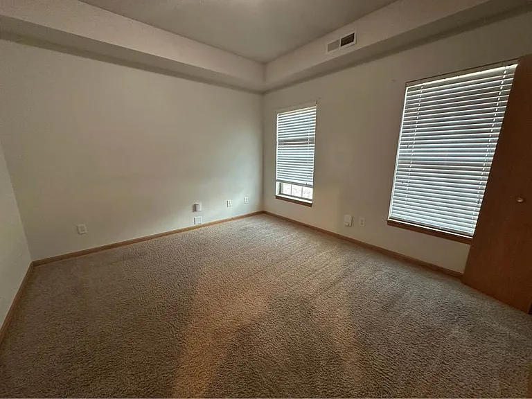 2888 Coral Ct — Photo 8