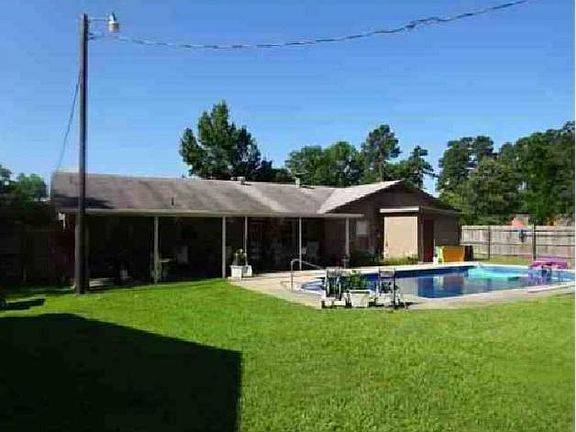 2nd image of 8415 N Kings Hwy