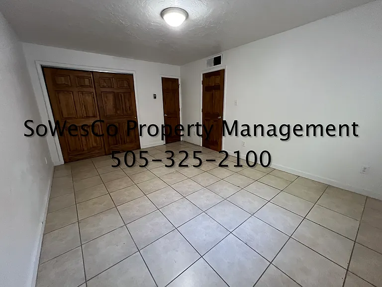 510 N Orchard Ave — Photo 10