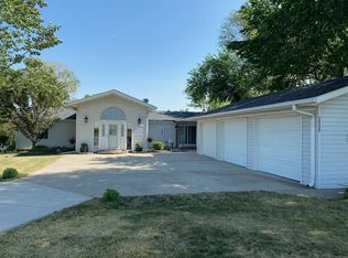 40340 S Shore Rd, Huron, SD 57350