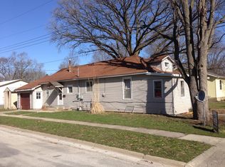 338 S Beech St, Forrest, IL 61741