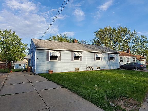 5th image of 5-5 Seven Rockleigh Dr
