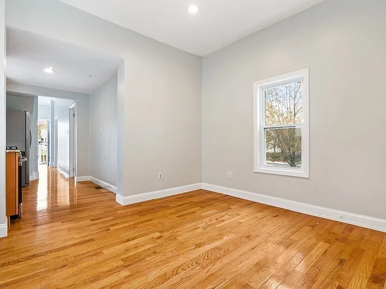 79 Derby St #1 — Photo 7