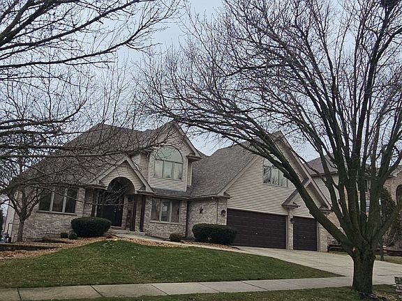 2nd image of 18234 Breckenridge Blvd