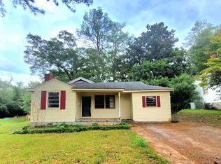 718 Glenwood Rd, Talladega, AL 35160