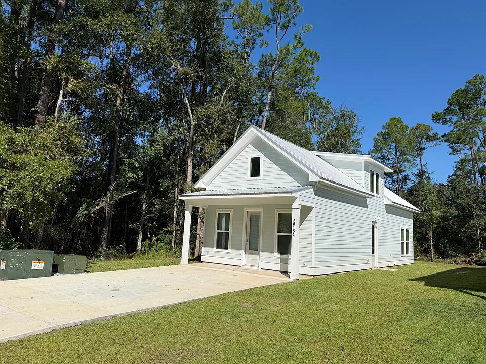20151 Franz St