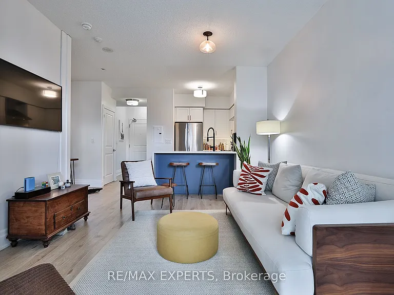 125 Western Battery Rd #404 — Photo 12