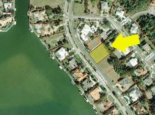 571 S Barfield Dr, Marco Island, FL 34145