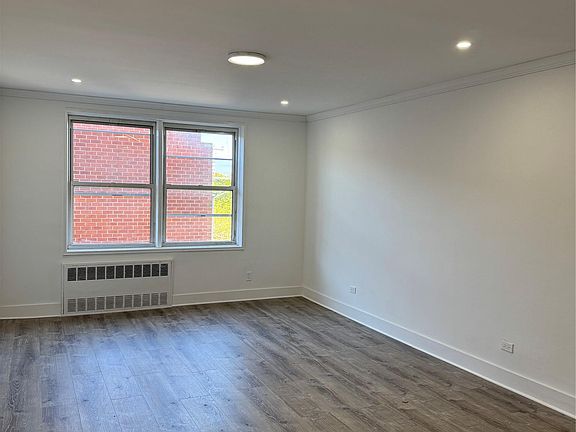 2nd image of 222-89 Braddock Avenue #3-E