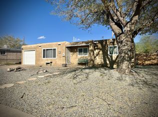 1120 June St NE, Albuquerque, NM 87112