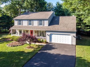 35 Creek Vw, Perkasie, PA 18944