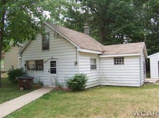 19045 Cherry Ave, Big Rapids, MI 49307