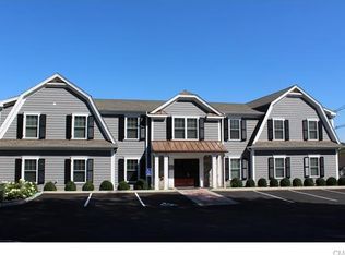2 Island Hill Ave, Ridgefield, CT 06877