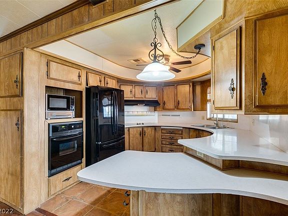 2nd image of 5281 Ocala Ln