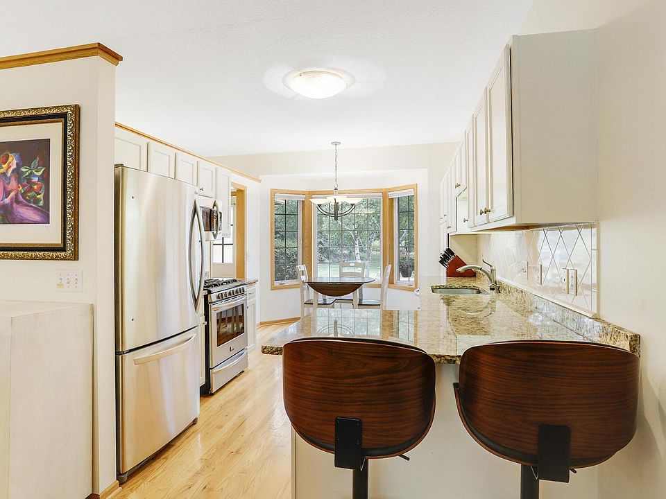 13997 Saint Andrew Dr, Eden Prairie, MN 55346 Zillow