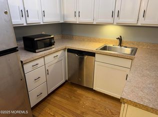 330 Shore Dr #18, Highlands, NJ 07732