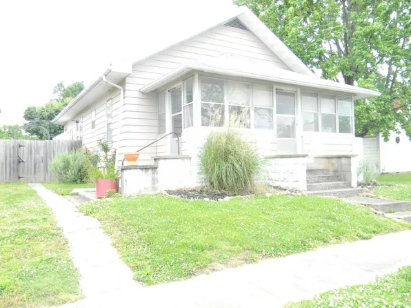 203 N Main St, Pinckneyville, IL 62274