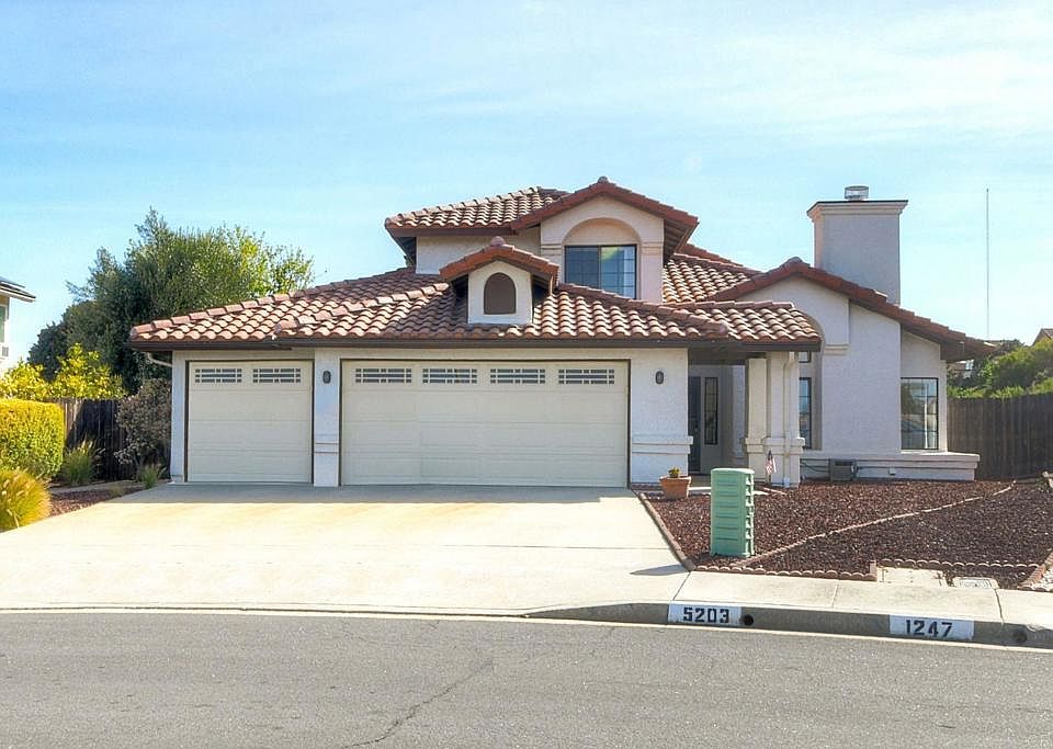 1st image of 5203 Robinwood Dr