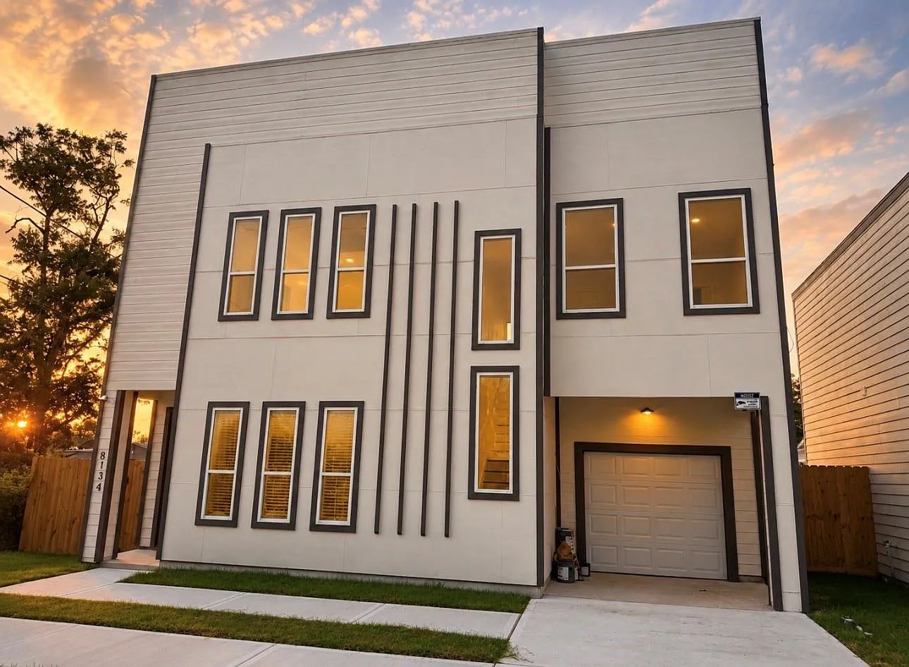 3 bed, 2.5 bath, 1755 sqft, $1,850 — Photo 1