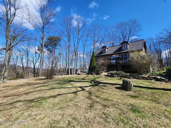 188 Mountain Top Estate Dr, Middleburg, PA 17842