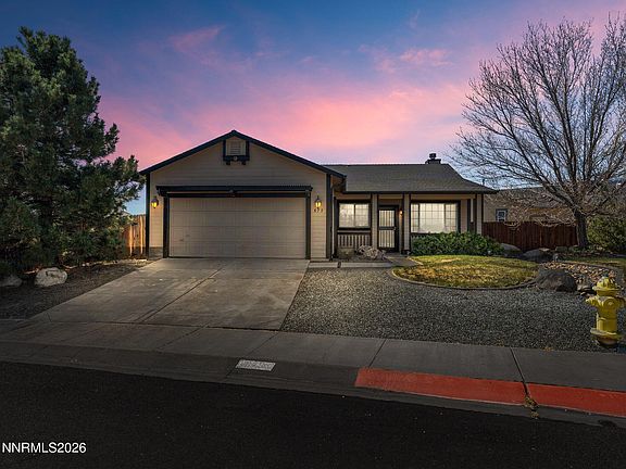 2nd image of 875 Vista Park Dr
