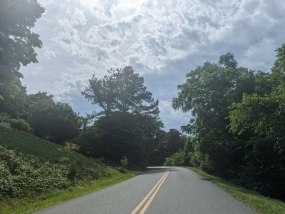 5th image of 200 Old Furnace Rd