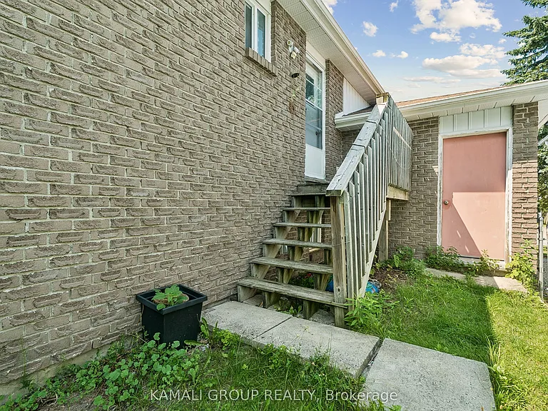 50 McConkey Pl #MAIN — Photo 13
